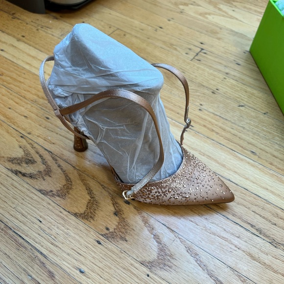 Brand New Sam Edelman Heel - Picture 1 of 3